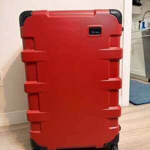 Tumi T-Tech Cargo Check Bag Extended Trip Packing Case Red Suitcase